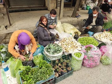 فصل بهار و رونق بازار سنتی " پیر دایکان " سردشت