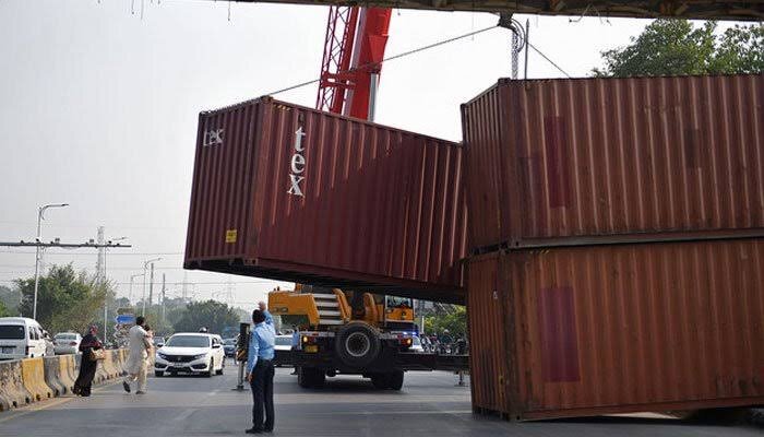 دولت پاکستان از تهدید حمله انتحاری علیه عمرانخان خبر داد