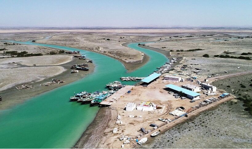 مدیر بنادر شرق هرمزگان فرصتهای سرمایهگذاری در این بنادر را اعلام کرد مدیر بنادر شرق هرمزگان فرصتهای سرمایهگذاری در این بنادر را اعلام کرد
