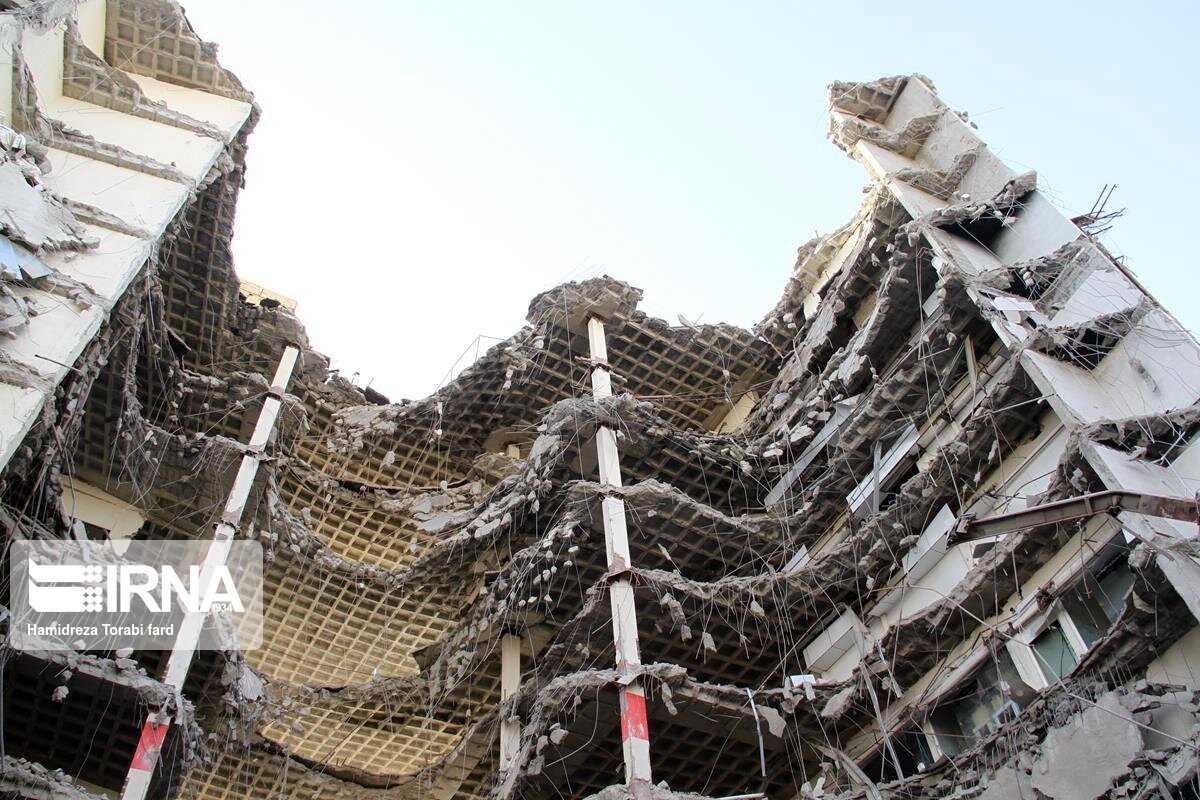 رئیس شورای شهر شیراز: آبادان پاره تن ما است رئیس شورای شهر شیراز: آبادان پاره تن ما است