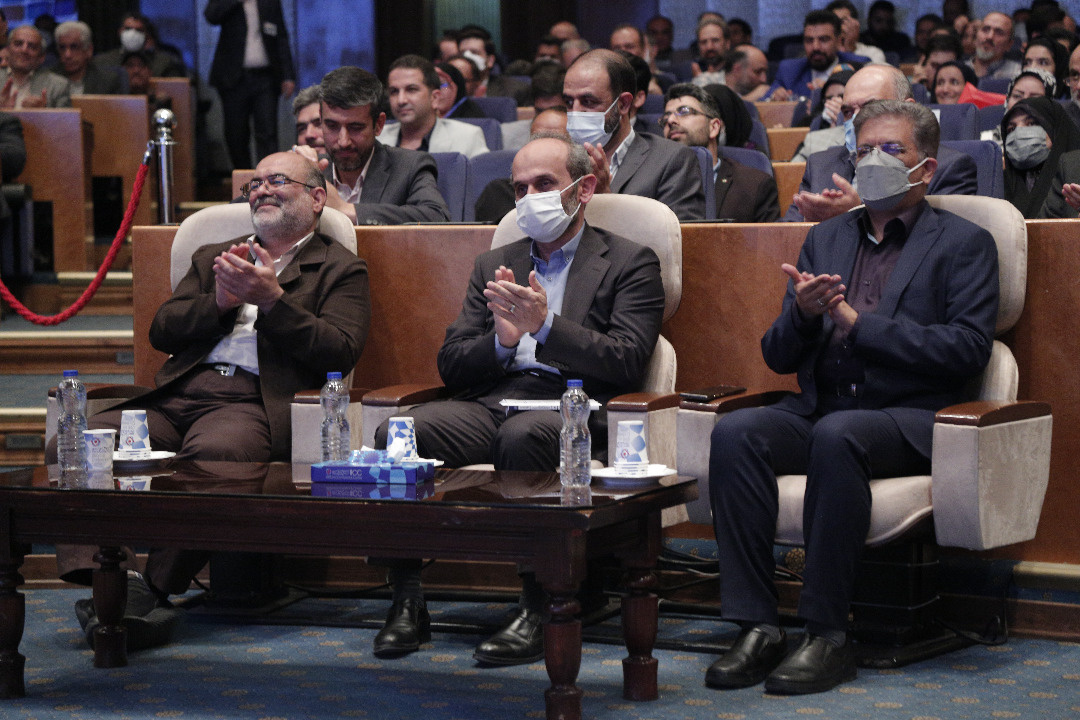 تک تک شهدا و دانشمندان ایرانی موضوعات ارزشمند مستندسازی هستند