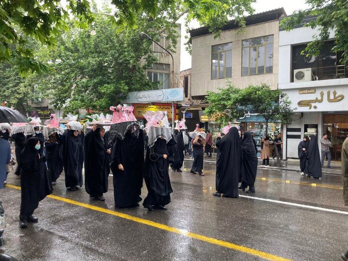 پیکر پاک سه شهید گمنام در ساری تشییع شد