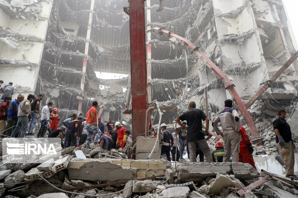 مرثیهای بر مرگ «اخلاق و نظارتهای قانونی» مرثیهای بر مرگ «اخلاق و نظارتهای قانونی»