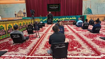 آیین بزرگداشت شهادت امام جعفر صادق (ع) در بوشهربوشهر-ایرنا- آیین بزرگداشت شهاد امام جعفر صادق (ع) با حضور پیکر مطهر شهید گمنام عملیات کربلای 4 در حسینیه ثارالله بوشهر برگزار شد.