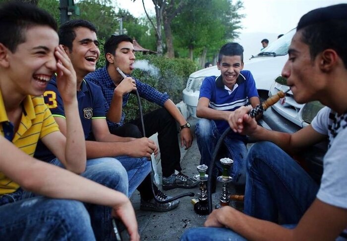 مصرف مواد دخانی بین نوجوانان، زنگ خطری که باید آنرا جدی گرفت