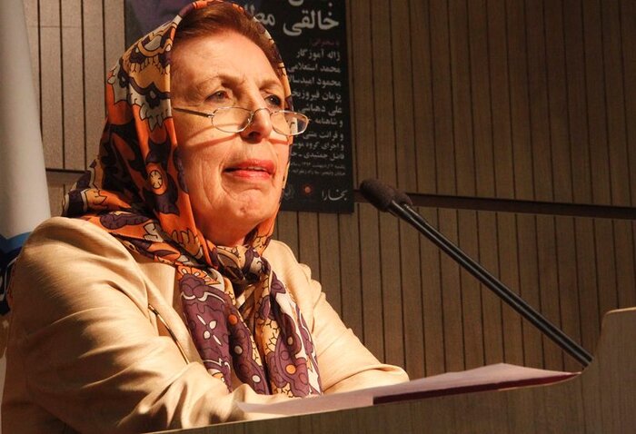 ارفعی: من گِرهی از نقش قالی فرهنگ ایران زمین هستم/ آموزگار: به فرهیختگان نسل خودم میبالم