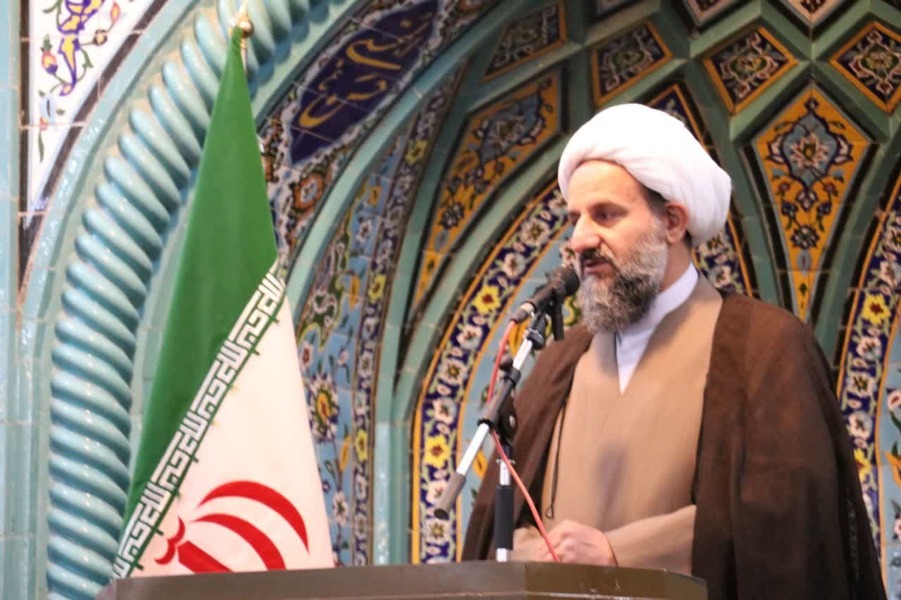 امام جمعه قرچک: تنها راه نجات بشریت، حاکمیت ولایت علوی است
 امام جمعه قرچک: تنها راه نجات بشریت، حاکمیت ولایت علوی است