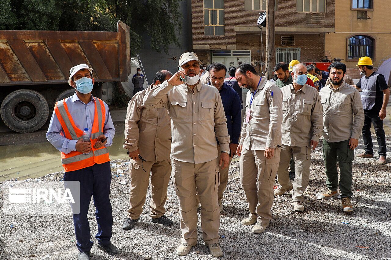 دولت در کنار ملت/ وزیری که پنج شبانه روز امدادگر شد