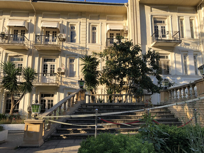 بیمها و امیدها پیرامون مرمت هتل قدیم رامسر