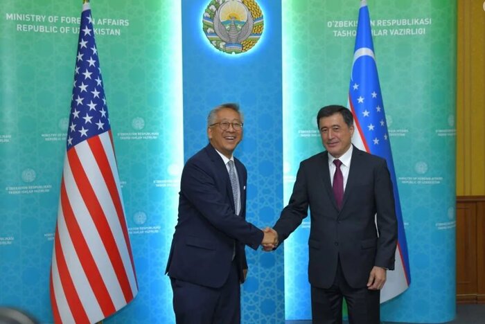 تردید کشورهای آسیای مرکزی به وعده های آمریکا