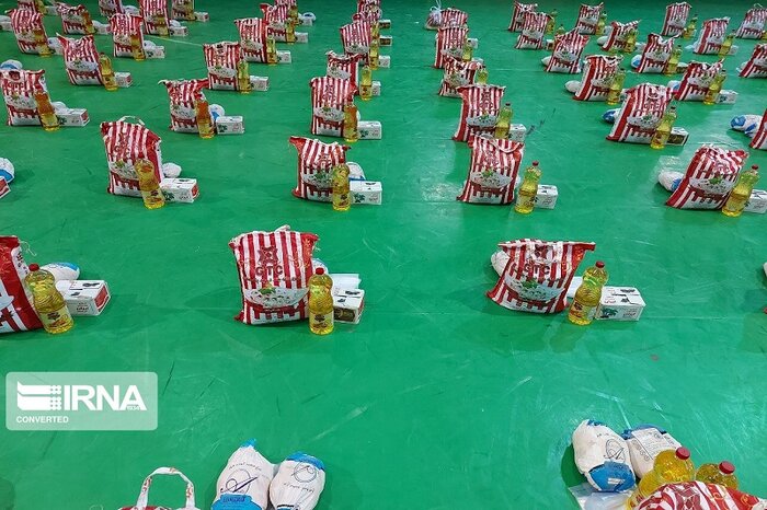 بیش از ۱۴ هزار بسته معیشتی بین نیازمندان استان گیلان توزیع شد