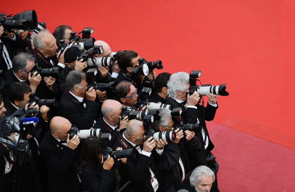 تخریب چهره ایران؛ مولفه تشویق سینماگران ایرانی در جشنوارههای جهانی شده است