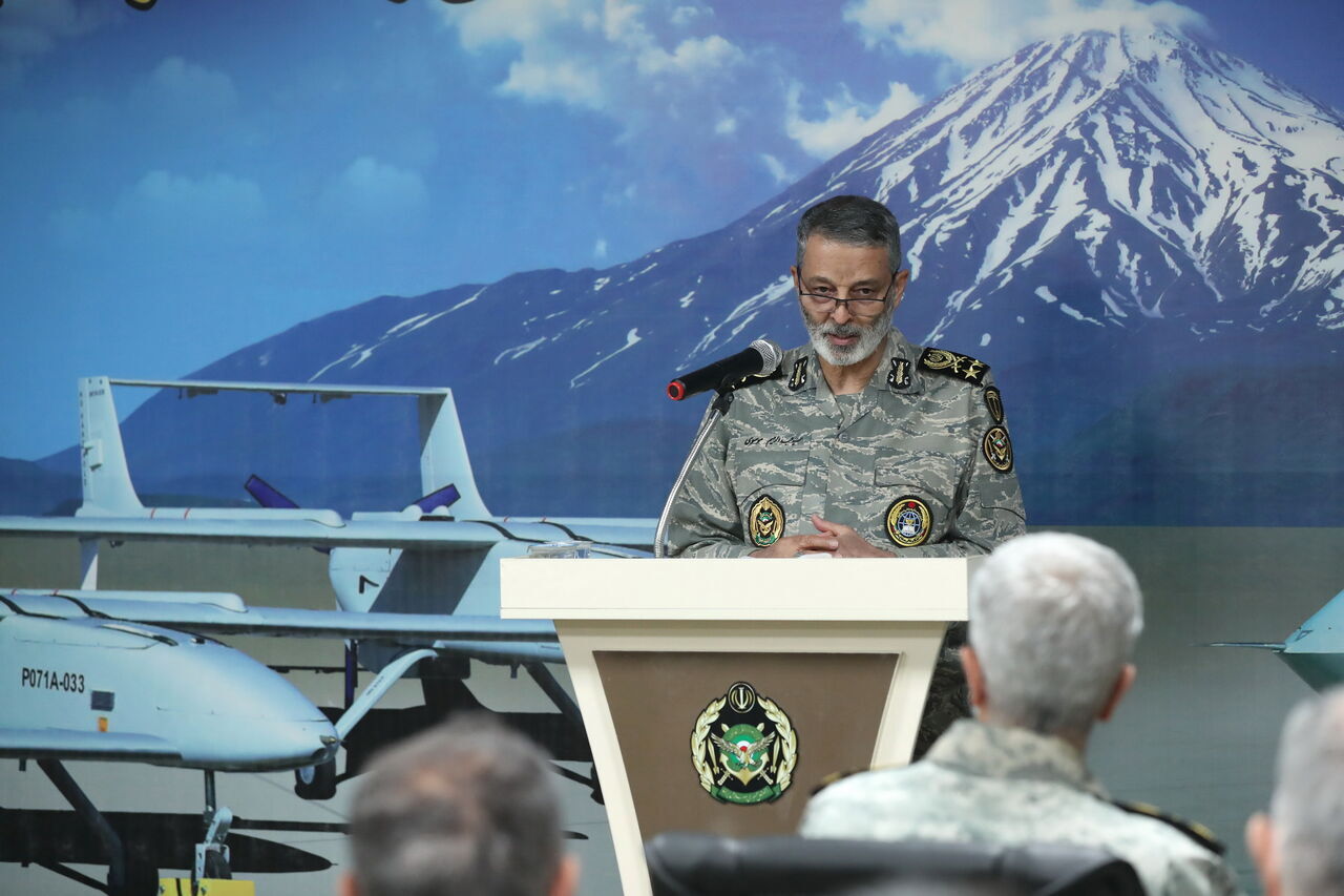 ایرانی ڈرون کی طاقت دن بہ دن آگے بڑھ رہی ہے اور رکنے والا نہ ہوگی:جنرل موسوی