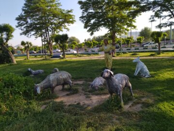 المان‌های بوستان ساحلی بوکان