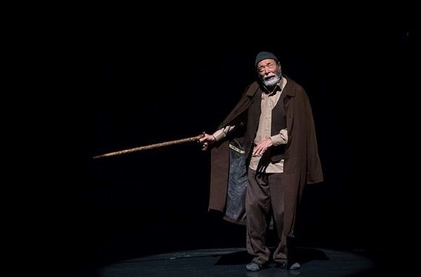 هادی مرزبان: نان عشق خوردن هم حدی دارد