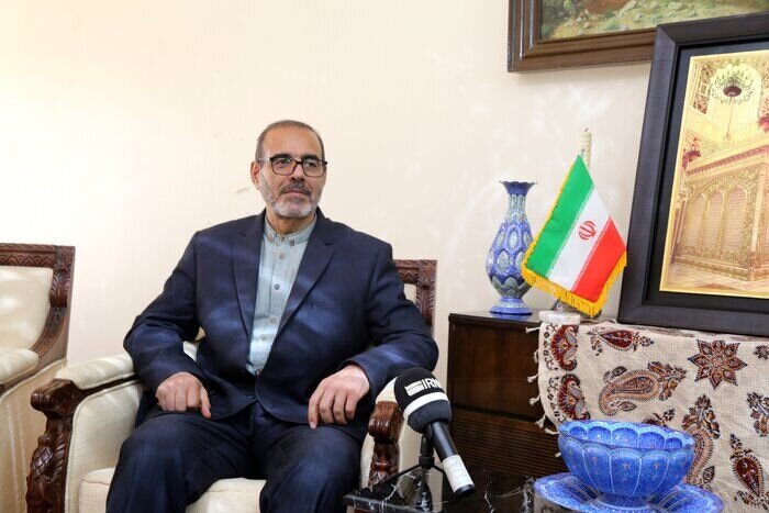 از رفع موانع تجارت ایران و پاکستان تا شناسایی آبله میمون در افغانستان