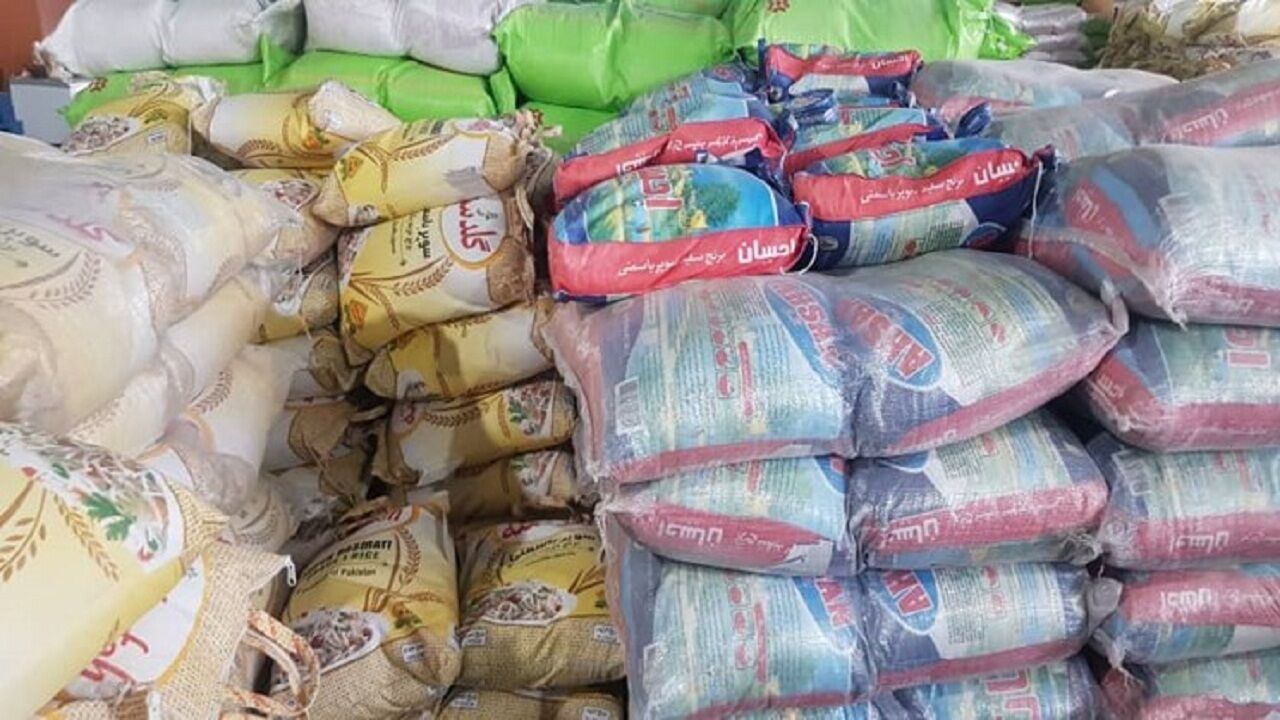 پلیس فسا  ۲۴ هزار و ۴۷۰ کیلوگرم برنج احتکار شده را کشف و ضبط کرد