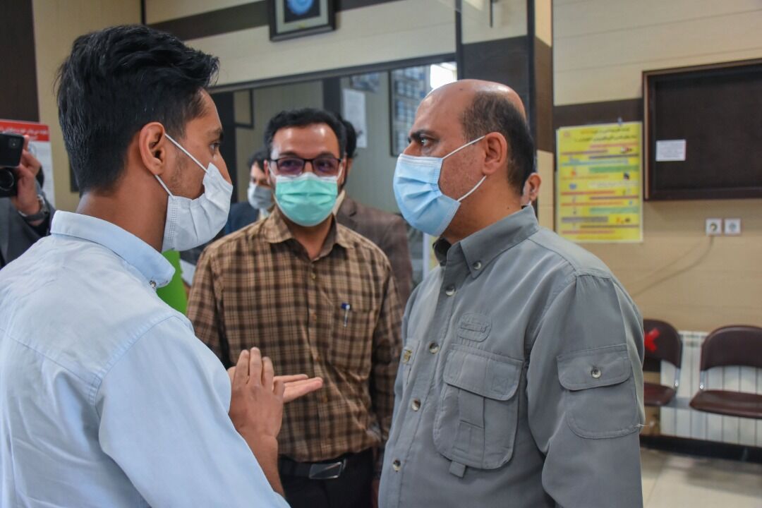 نماینده مجلس: دولت باید ارز ترجیحی را در جیب مردم قرار دهد نماینده مجلس: دولت باید ارز ترجیحی را در جیب مردم قرار دهد