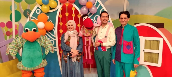 تدارک تلویزیون برای روز دختر با قصهگویی مجری دهه ۶۰