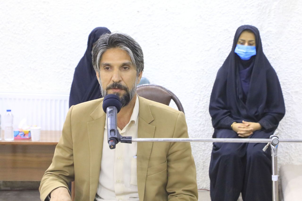 همیاران بازار بر فعالیت نانواییهای خراسان جنوبی نظارت دارند همیاران بازار بر فعالیت نانواییهای خراسان جنوبی نظارت دارند