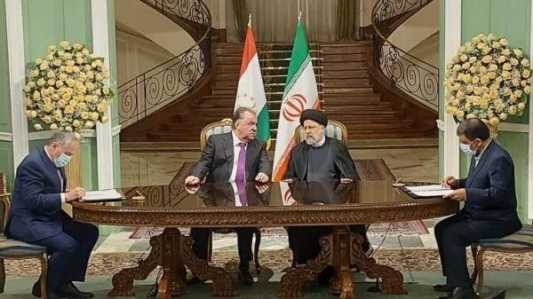 Iran, Tajikistan ink 17 cooperation documents in various fields