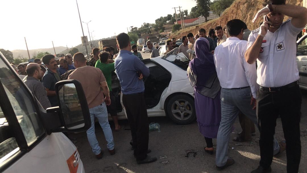 انحراف خودروی پژو پارس در جاده یاسوج به اصفهان ۲ کشته برجا گذاشت