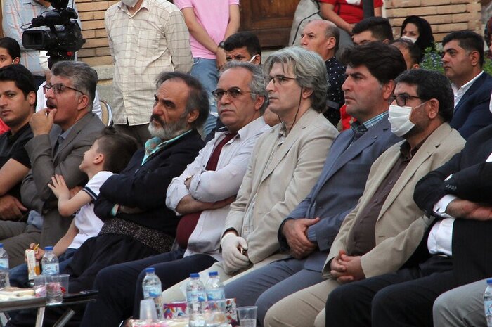 قطبالدین صادقی: سه نمایش آماده برای صحنه دارم/ یک سال و نیم درگیر سنجرخان بودم