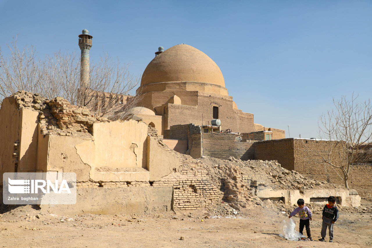 ثبت ملی آثار تاریخی به تنهایی مشکلی را حل نمیکند ثبت ملی آثار تاریخی به تنهایی مشکلی را حل نمیکند