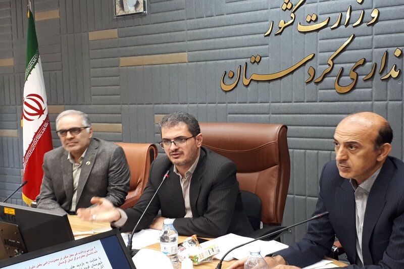 استاندار: آلوده نبودن منابع آبی ناشی از فعالیت معادن کردستان برای مردم شفافسازی شود استاندار: آلوده نبودن منابع آبی ناشی از فعالیت معادن کردستان برای مردم شفافسازی شود