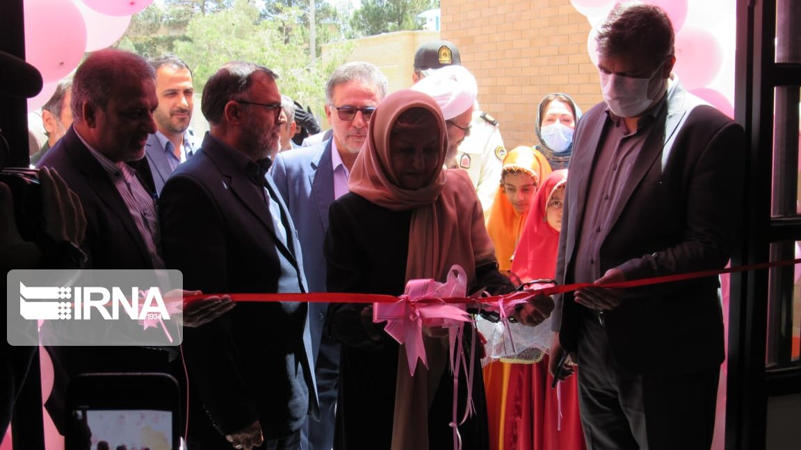 آموزشگاه خیرساز ٩ کلاسه در دامغان افتتاح شد