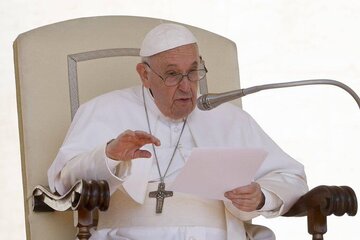 Le pape François appelle à la reprise des négociations sur la levée des sanctions