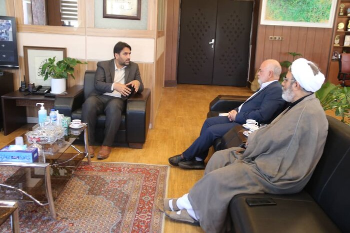 برگزاری همایشهای ملی و منطقهای زمینه توسعه استانها را فراهم میکند