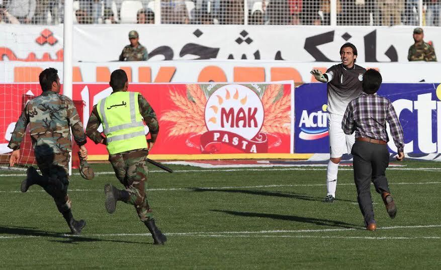 حاشیه بازی قشقایی و شمس آذر قزوین، جیمی جامپ شیرازی حاشیه بازی قشقایی و شمس آذر قزوین، جیمی جامپ شیرازی