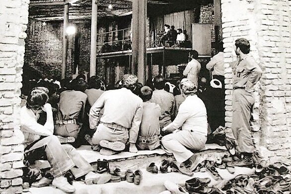 مردممداری، عنصر تنیده در مکتب روحالله