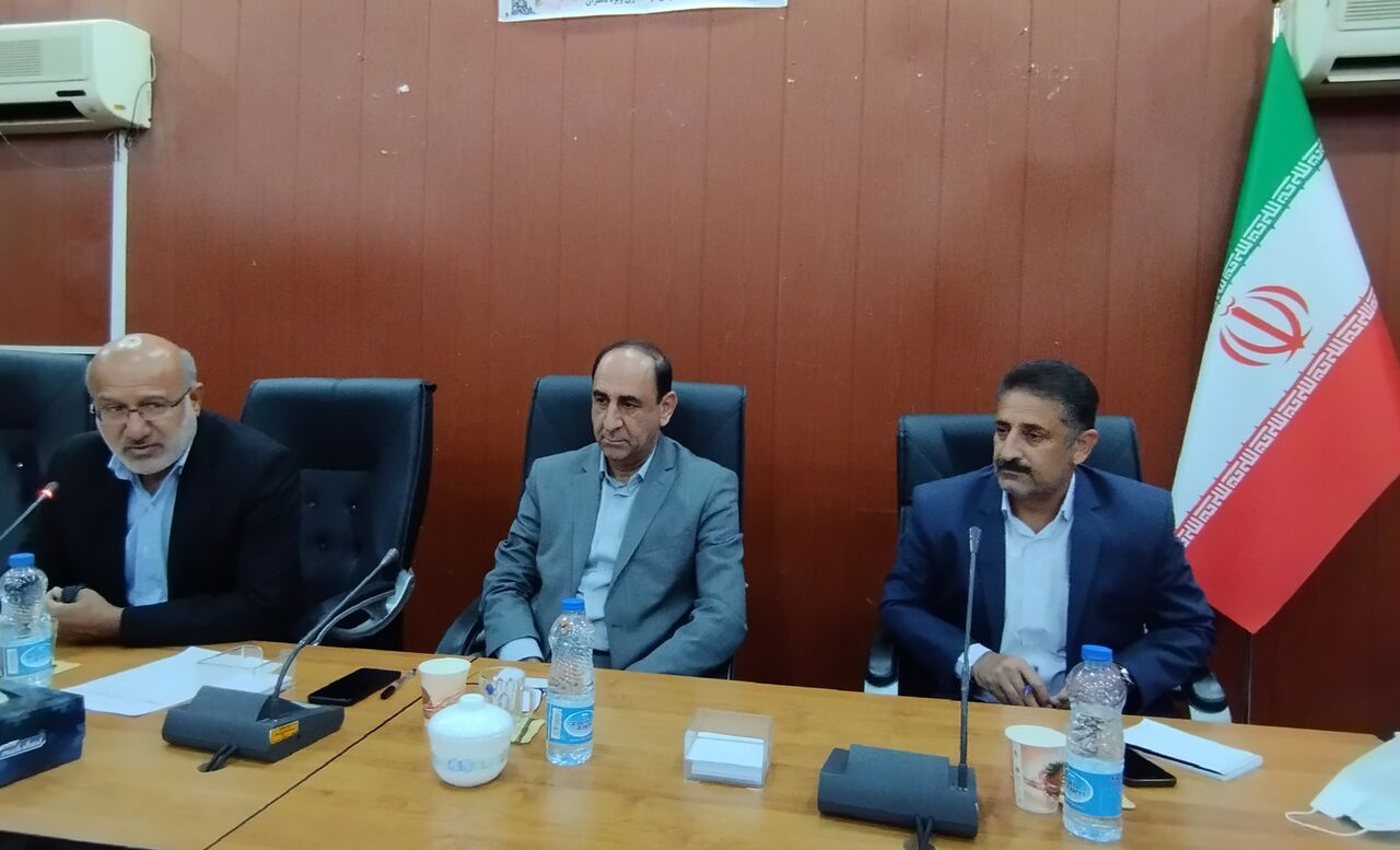 ۳۲۰ میلیارد ریال از محل مسوولیت اجتماعی نفت در روستاهای دهلران هزینه می شود ۳۲۰ میلیارد ریال از محل مسوولیت اجتماعی نفت در روستاهای دهلران هزینه می شود