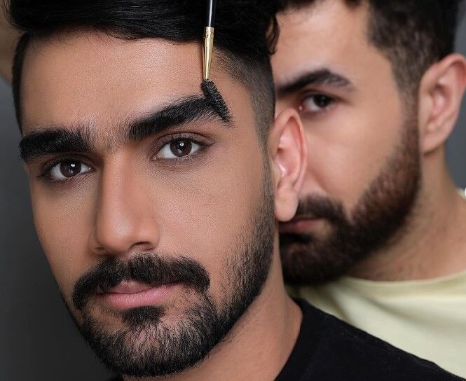 ورود بیوتی بلاگرهایِ مرد به دنیای زنان ورود بیوتی بلاگرهایِ مرد به دنیای زنان