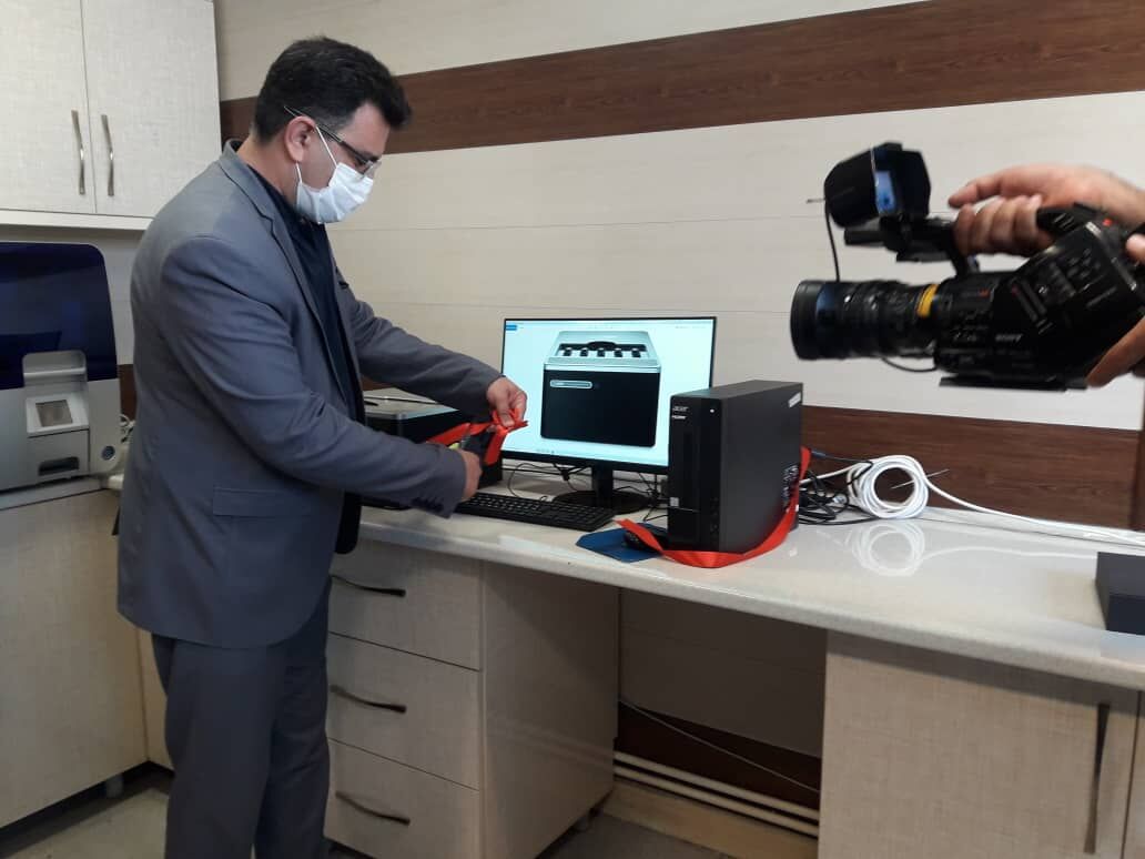 دستگاه تشخیص قطعی عوامل عفونی نوظهور و ناهنجاری‌های ژنتیکی در اراک رونمایی شد