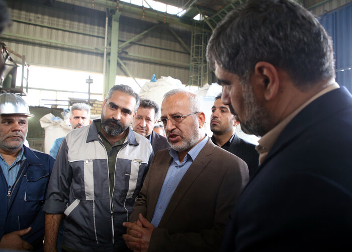 استاندار قم: «پهنه صنعتی نیزار» نیازمند یک مدیریت واحد است