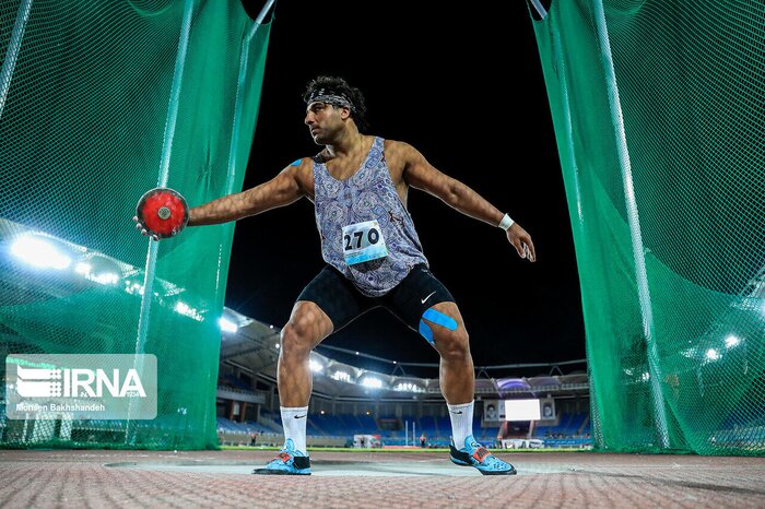 محرومیت تعلیقی گلمحمدی قطعی شد/ علاقه پین برای ماندن در استقلال