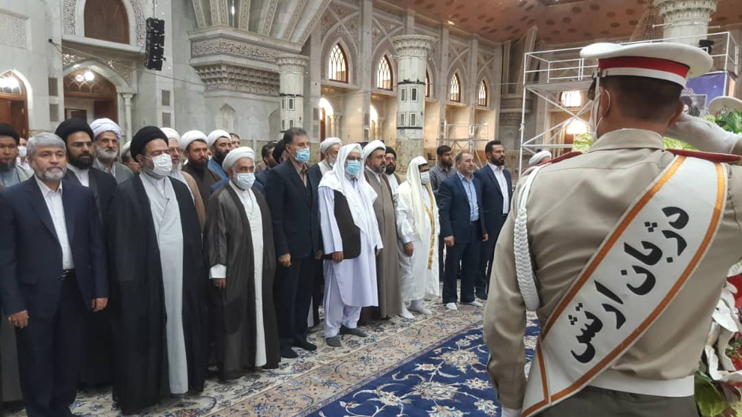 نماینده ولی فقیه ومسئولان سازمان حج با آرمان های امام راحلت جدید میثاق کردند