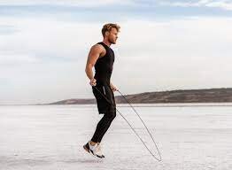 طناب زدن چه تاثیری بر بدن شما دارد؟