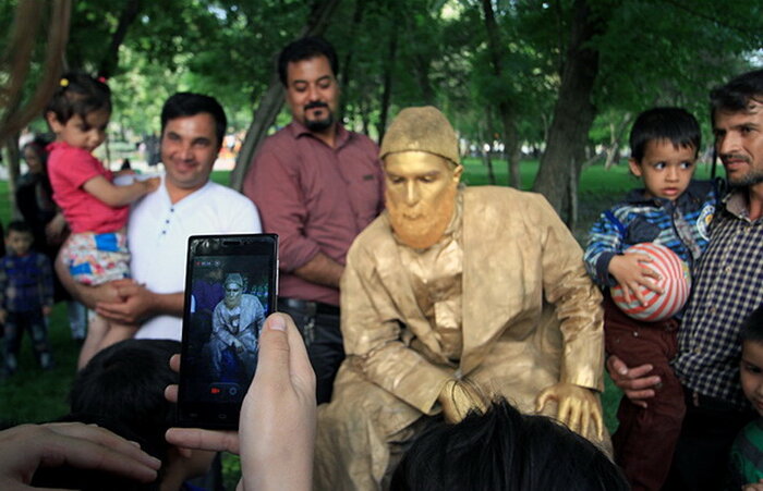 رد و نقش امام رئوف بر صحنه نمایش + فیلم 3