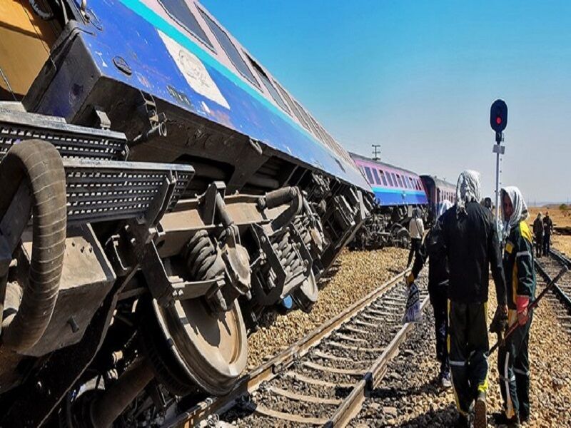 Train derailment leaves 10 people dead in eastern Iran 