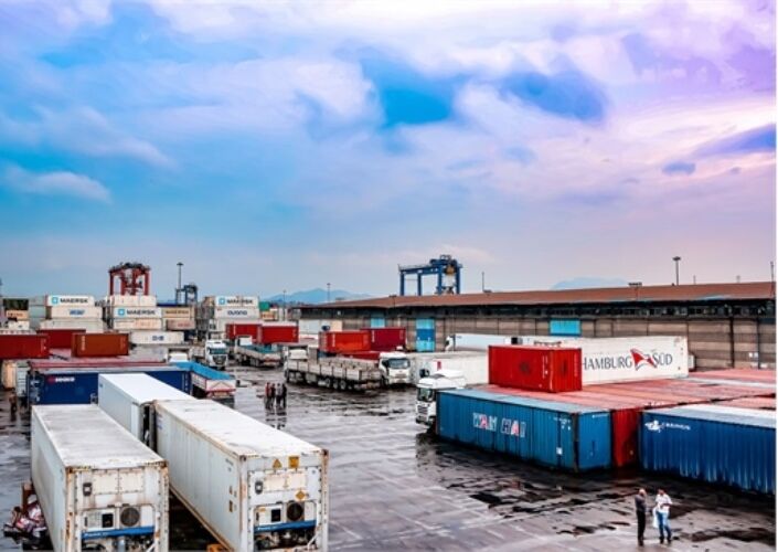 ۶ترمینال به کانتینرهای یخچالی در بندر شهید رجایی خدماترسانی میکنند ۶ترمینال به کانتینرهای یخچالی در بندر شهید رجایی خدماترسانی میکنند