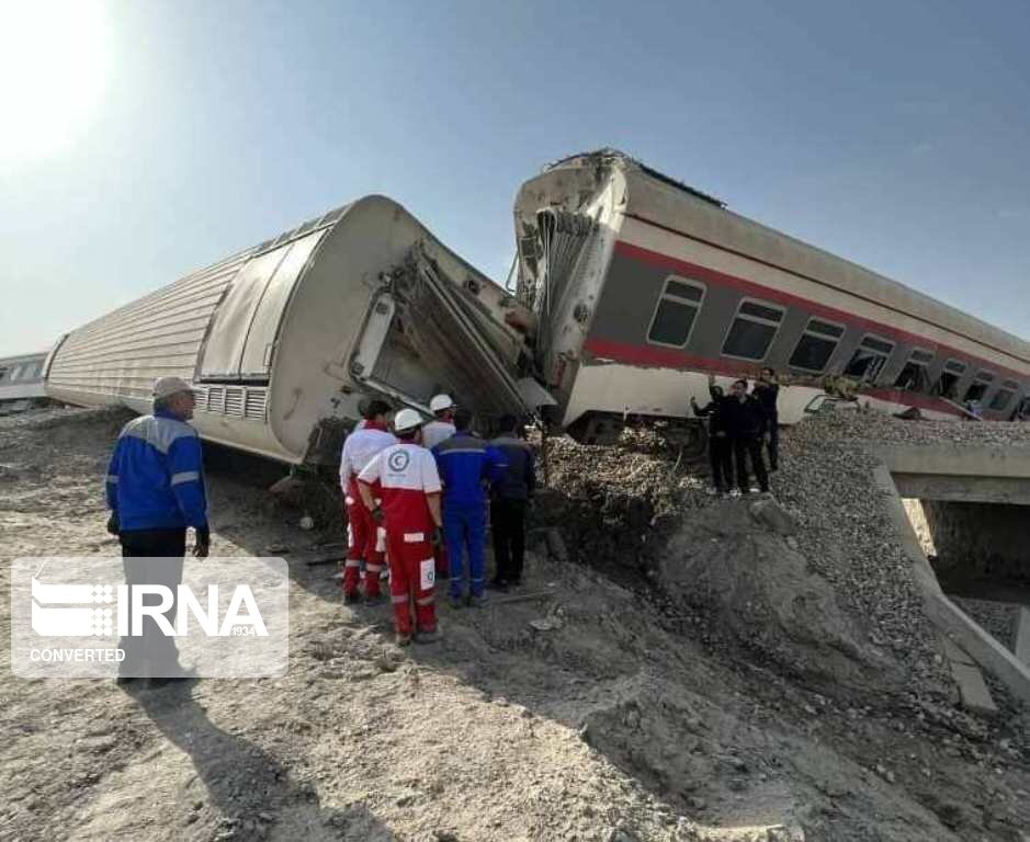 علت حادثه قطار مشهد-یزد در دست بررسی است