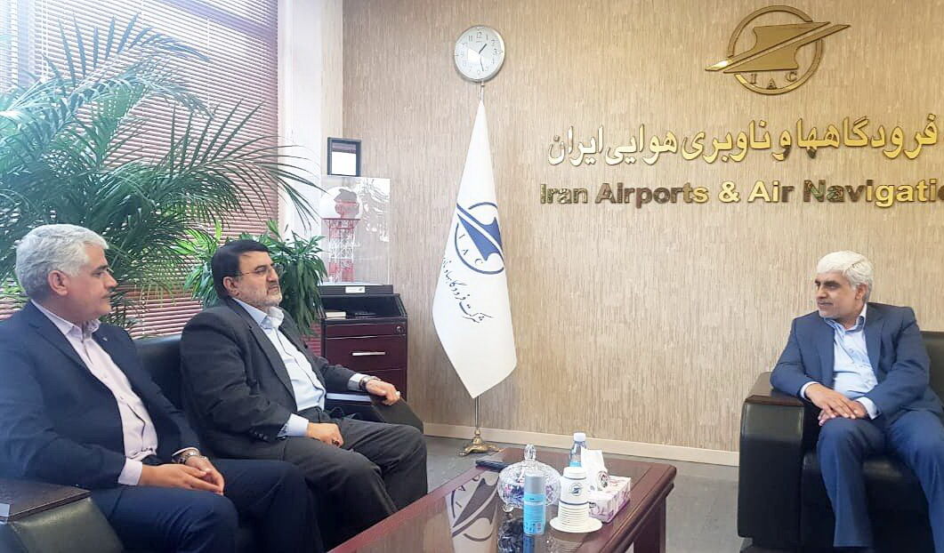 تاکید مدیرعامل شرکت فرودگاه‌ها و ناوبری هوایی ایران بر تسریع توسعه باند فرودگاه کرمانشاه