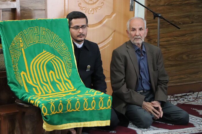 دلدادگی به امام مهربانیها حدّ و مرز نمیشناسد