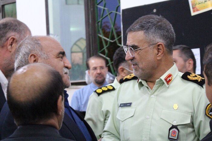 پلیس خدمت به مردم و پاسخ به مطالبات آنها را وظیفه خود میداند