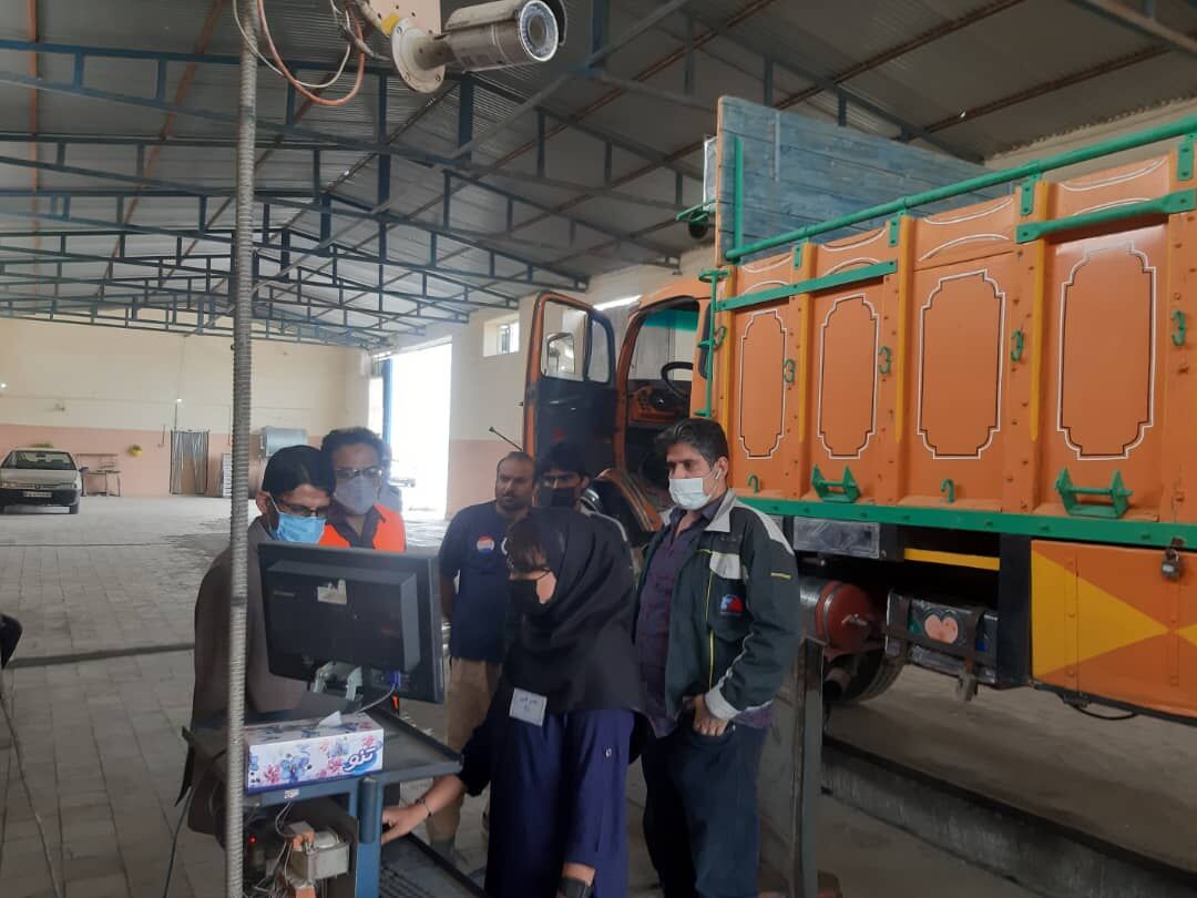 بیش‌از ۶ هزار وسیله نقلیه سنگین به مراکز معاینه فنی سیستان و بلوچستان مراجعه کردند