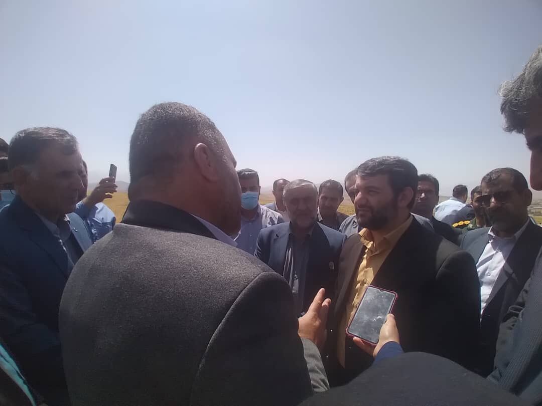 وزیر کار به عنوان نماینده تامالاختیار رییسجمهور وارد شهرستان اردل شد